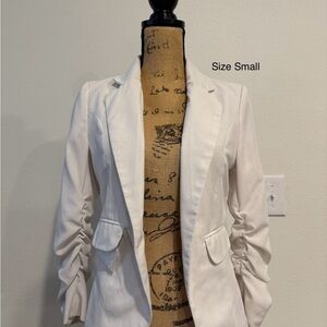 Elegant White Women's Blazer